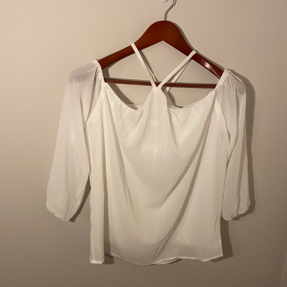 Tops - Picture 9 of 16